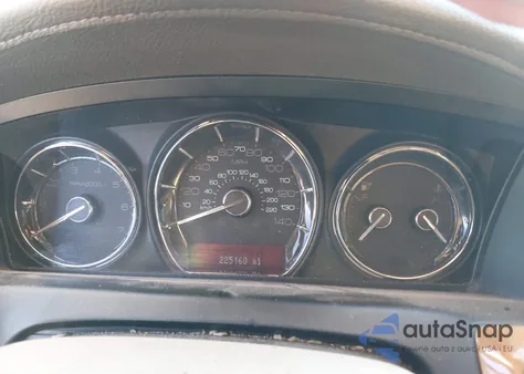 2011 Lincoln Mks z USA, uszkodzony, nr VIN 1LNHL9DR8BG615201